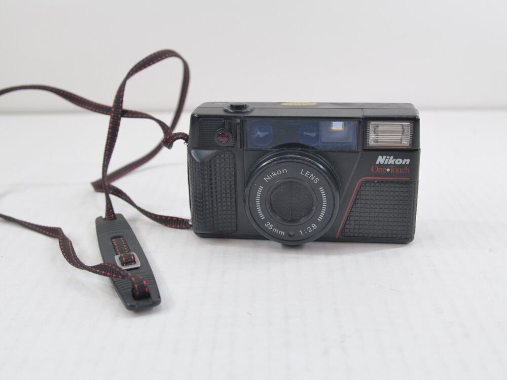 Nikon One Touch 35mm Point And Shoot 35mm f2.8 L35AF For Parts Only